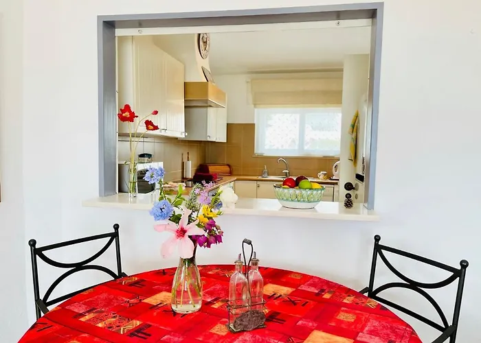 Tatil Evi Vista Luz *